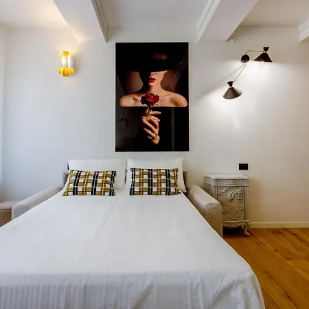 Lejlighed Dimora D'autore - L'arte Di Vivere Modena