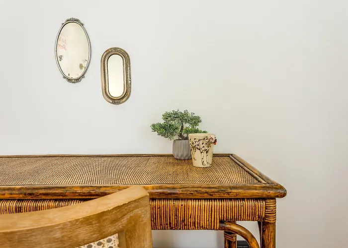 Lägenhet Dimora D'autore - L'arte Di Vivere Modena